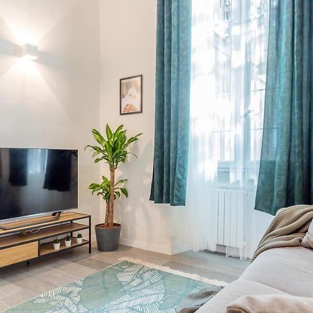 Ferienwohnung Duomo-Navigli Charming And Modern With Fast Wifi Mailand Exterior foto